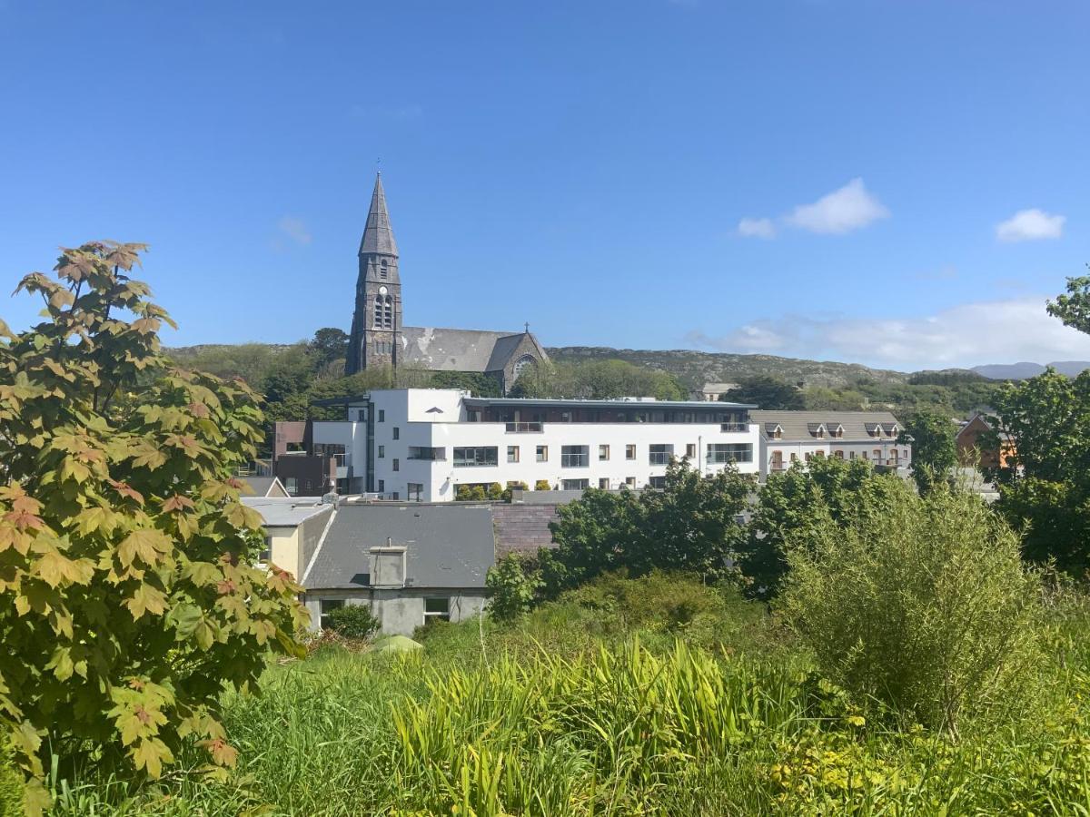 Apartament Courthouse View Penthouse 2 Clifden Zewnętrze zdjęcie